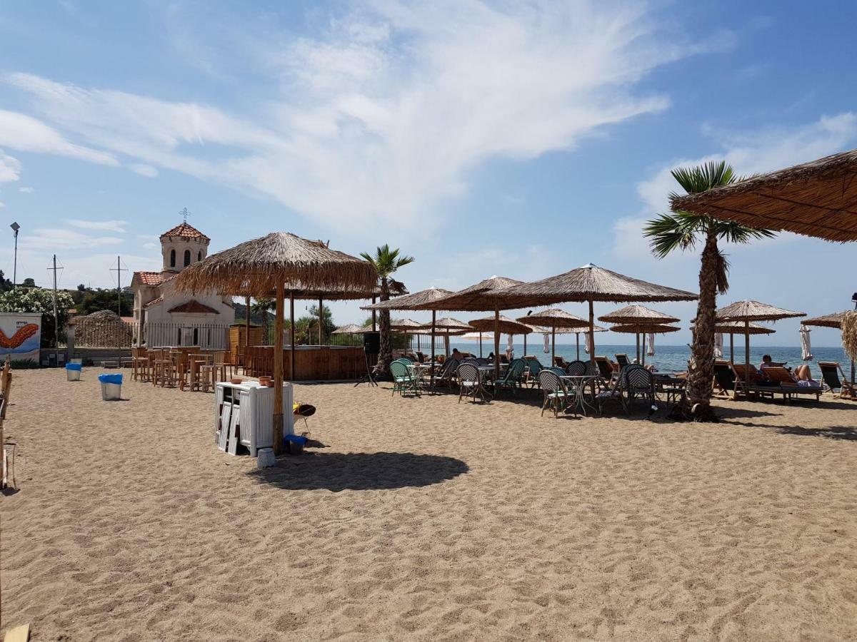 Studio On The Beach With Private Garden Agia Triada  Exterior photo