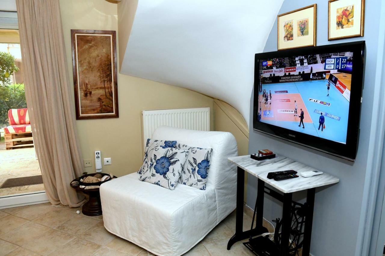 Studio On The Beach With Private Garden Agia Triada  Exterior photo